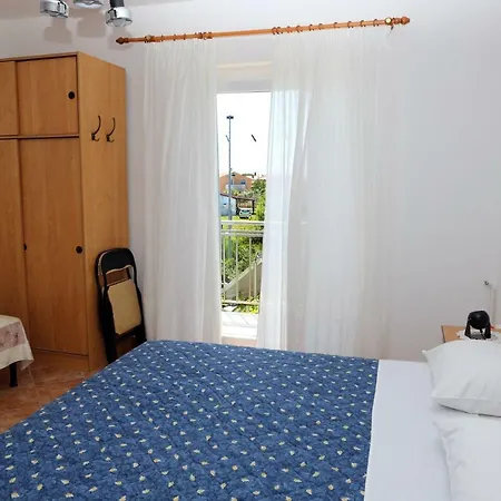 Meri Guest house 3*